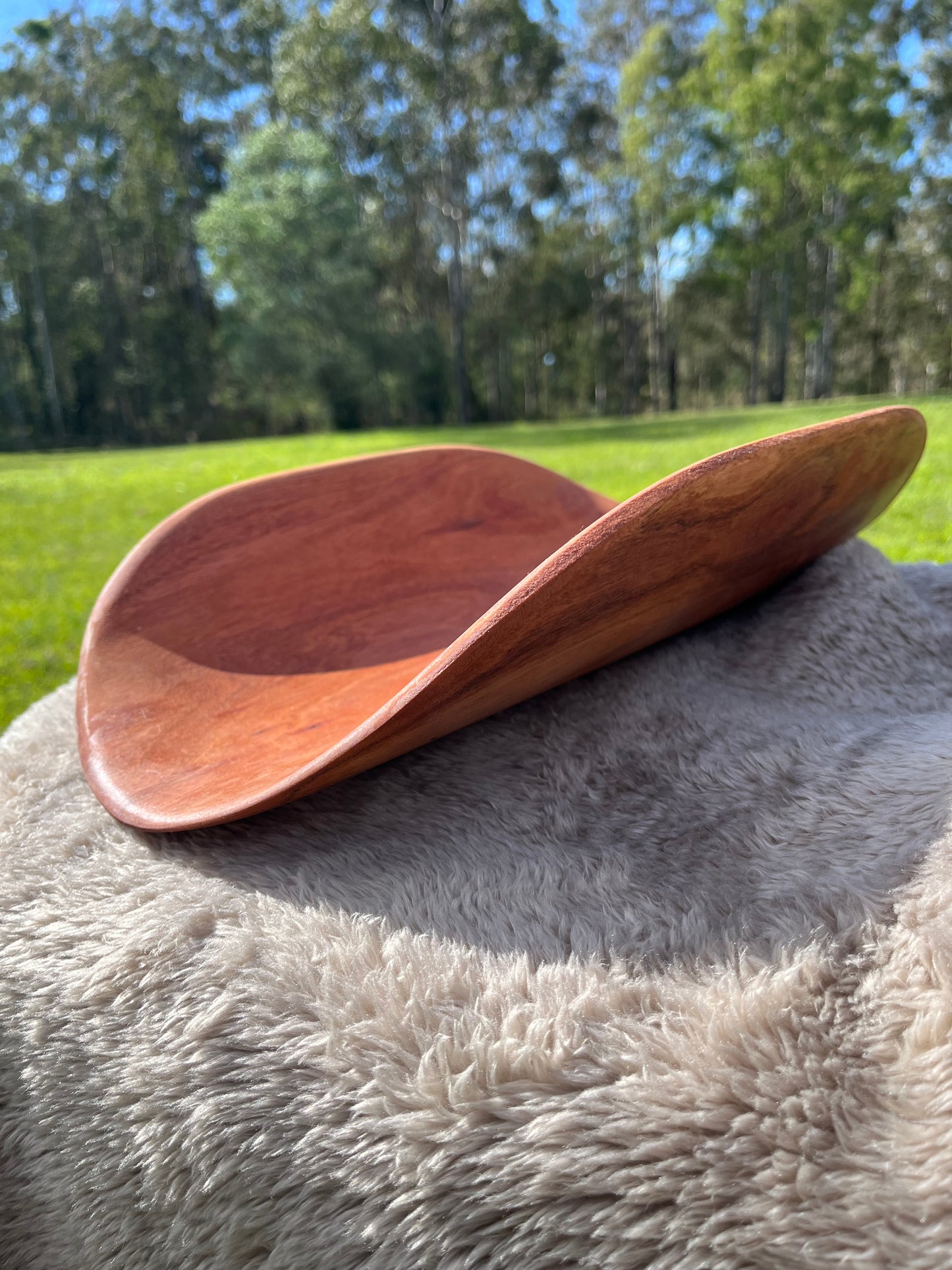 Large Coolamon